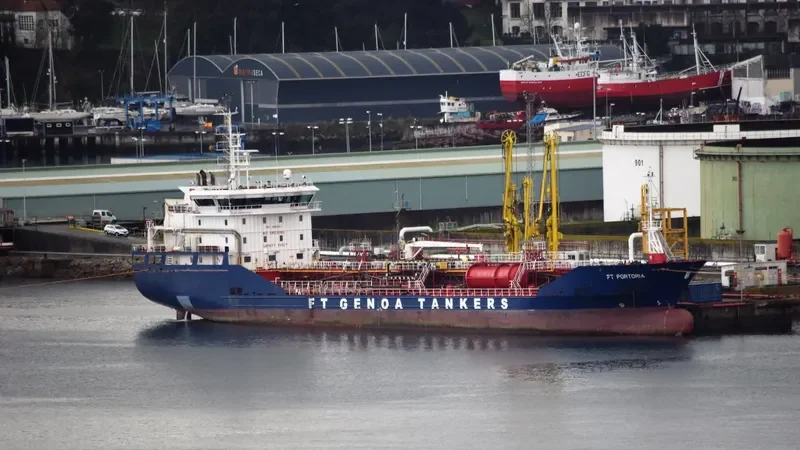 FT PORTORIA Tanker IMO 9561241 photo 7
