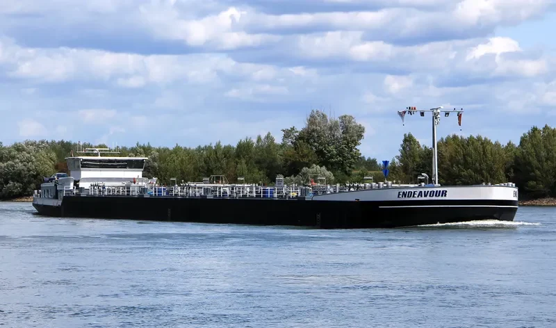 ENDEAVOUR Tanker IMO 9562312 photo 2