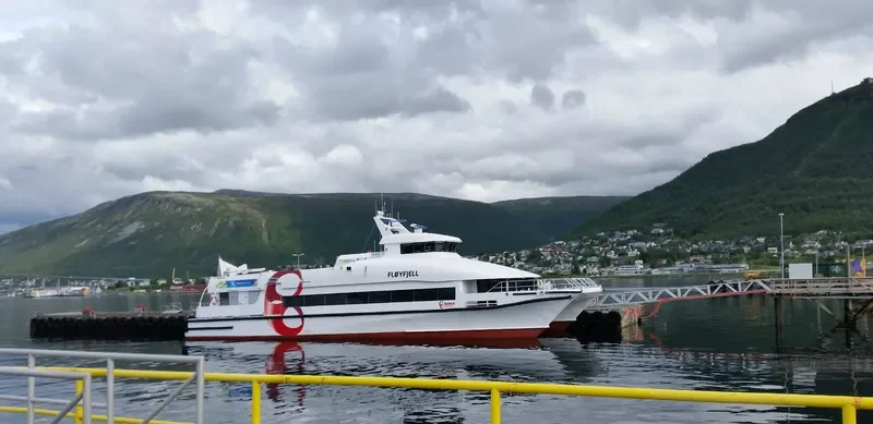 FLOYFJELL Passenger Ship IMO 9563172 photo 2