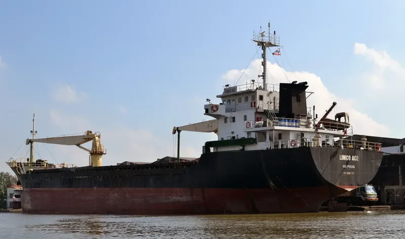 LIMCO ACE Bulk Carrier IMO 9563885 photo 2