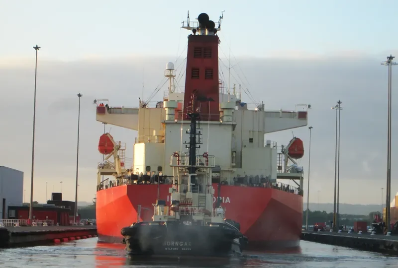 IRIS VICTORIA Tanker IMO 9564671 photo 7