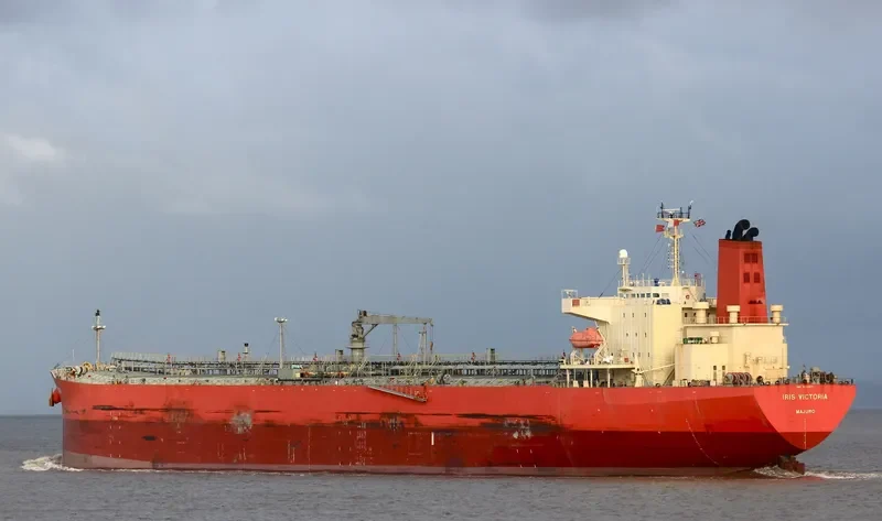 IRIS VICTORIA Tanker IMO 9564671 photo 10