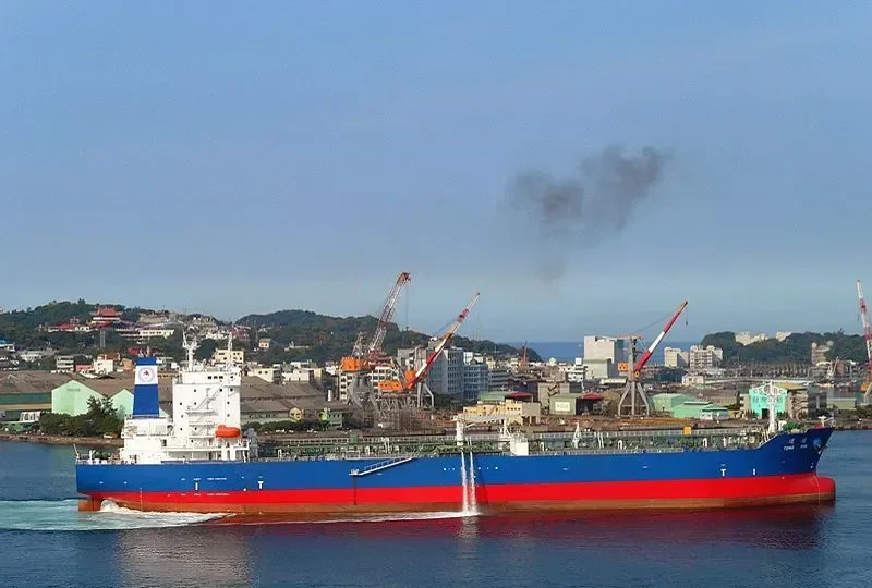 TONG YUN Tanker IMO 9566356 photo 5