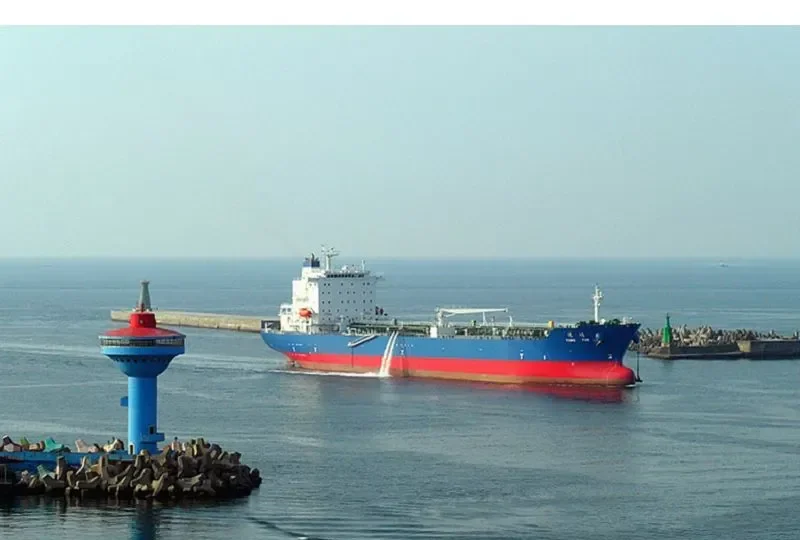TONG YUN Tanker IMO 9566356 photo 6