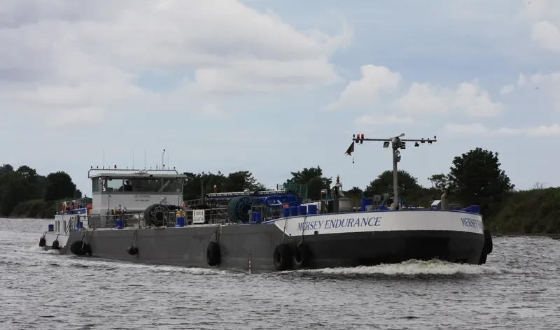 MERSEY ENDURANCE Tanker IMO 9568122 photo 2