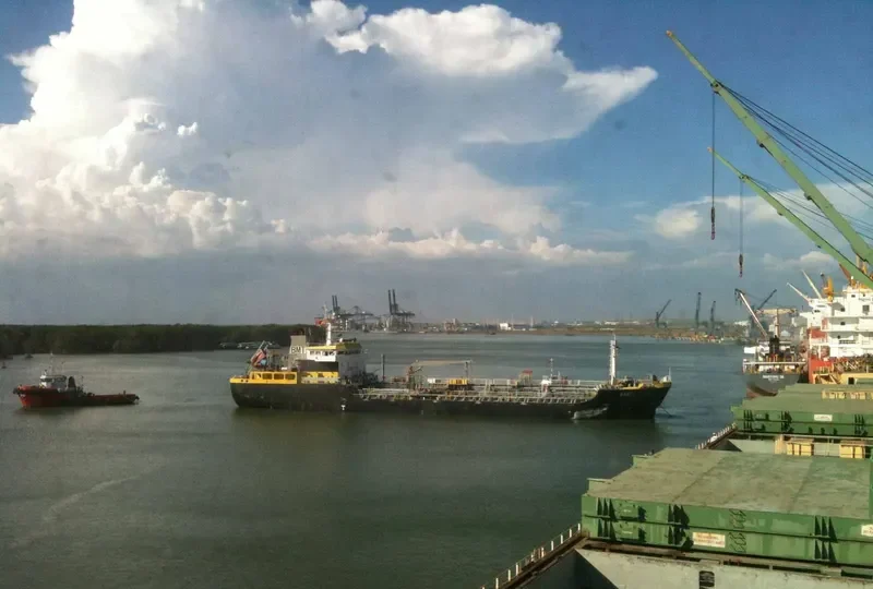 ZUMA Tanker IMO 9568471 photo 9