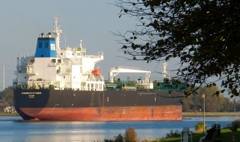 SEAWAYS KYTHNOS Tanker IMO 9569841 photo 3