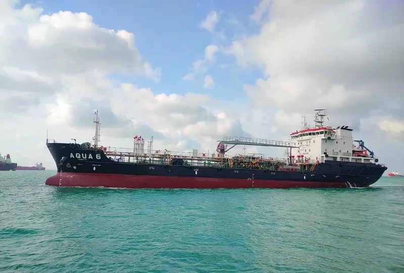 AQUA 6 Tanker IMO 9571117 photo 6