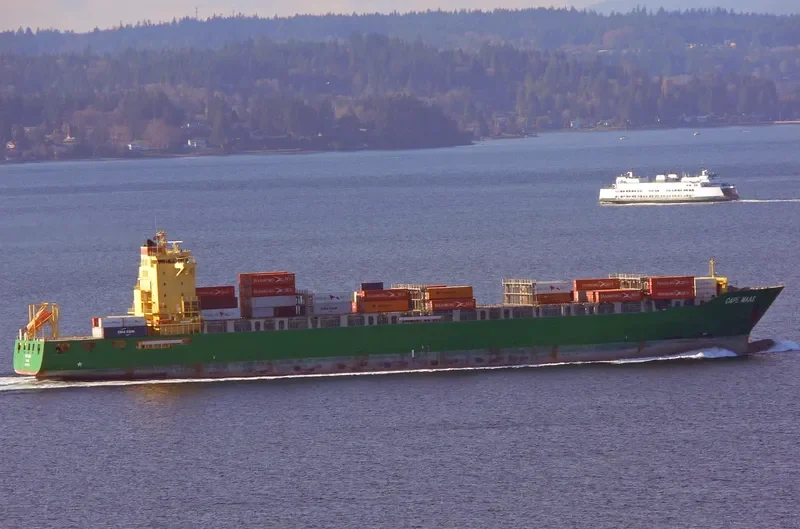 LOG IN ENDURANCE Container Ship IMO 9571296 photo 10