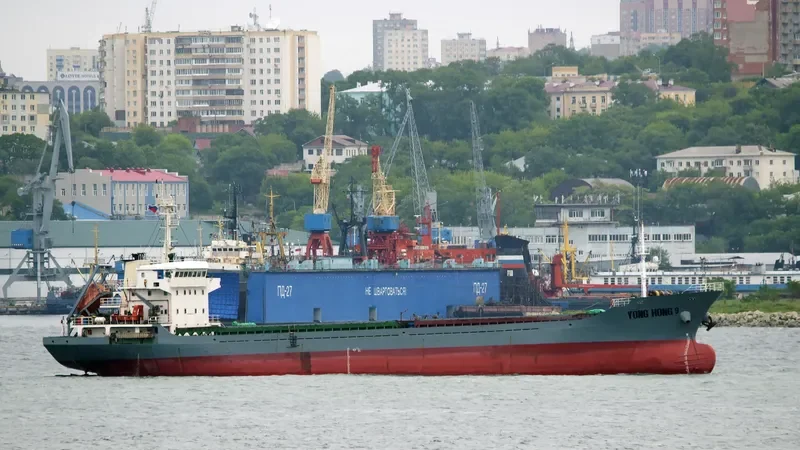 YONG HONG 9 General Cargo IMO 9571337 photo 8