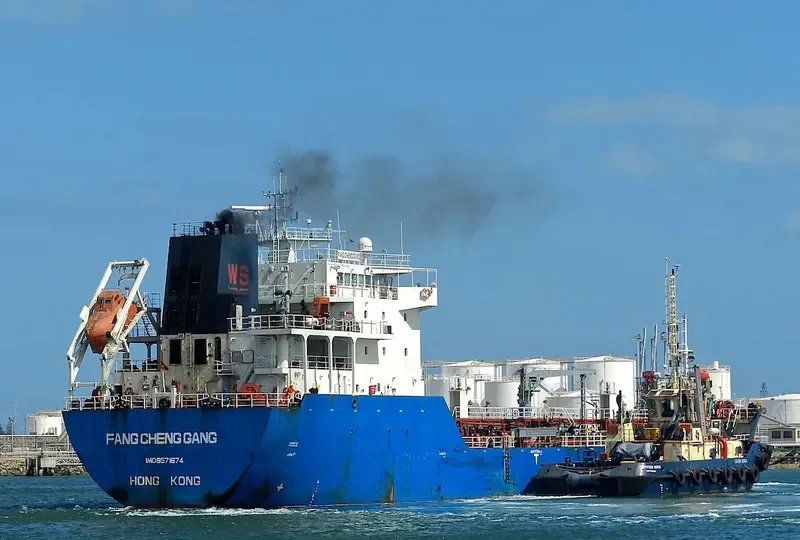 FANG CHENG GANG Tanker IMO 9571674 photo 6
