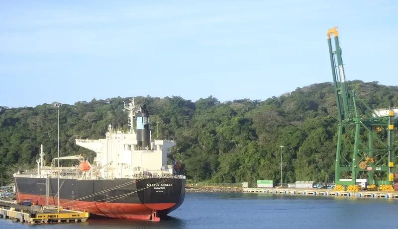 MAERSK MISAKI Tanker IMO 9573658 photo 9