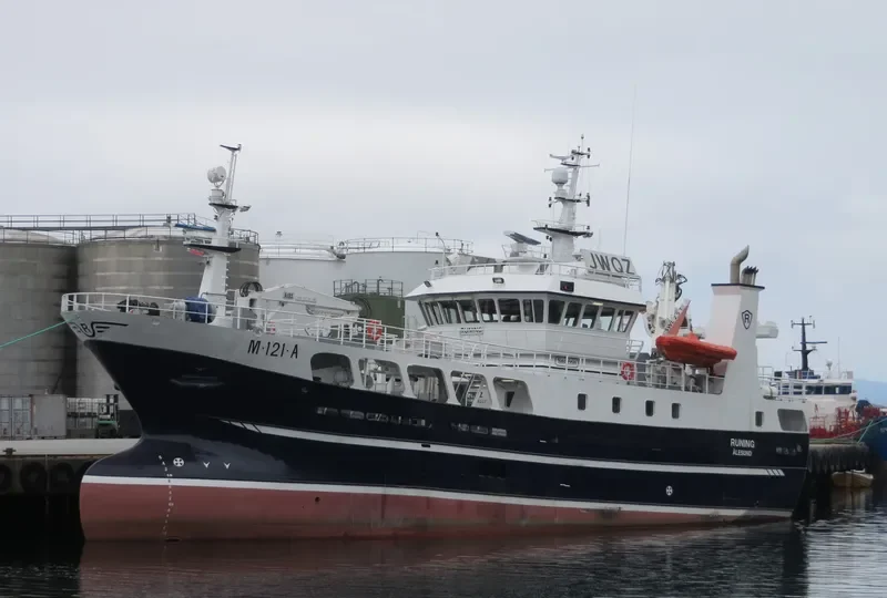 RUNING General Cargo IMO 9576222 photo 3