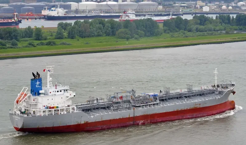 SOUTHERN KOALA Tanker IMO 9577185 photo 5