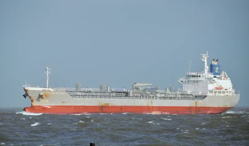 SOUTHERN KOALA Tanker IMO 9577185 photo 10