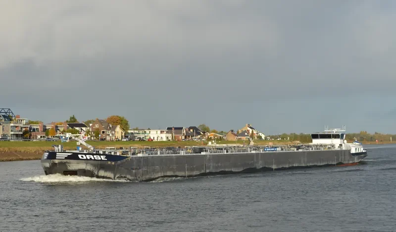 OASE Tanker IMO 9577692 photo 4