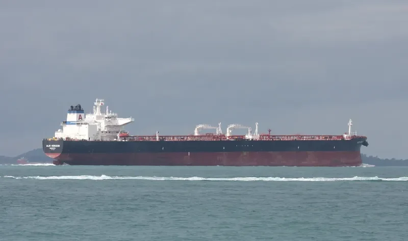 ALMI HORIZON Tanker IMO 9579494 photo 4
