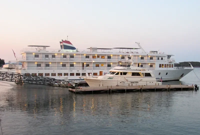 INDEPENDENCE Passenger Ship IMO 9583366 photo 3
