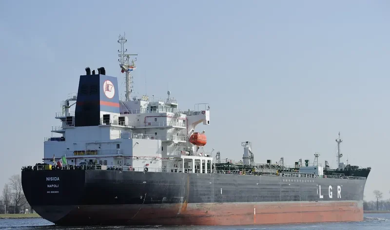 NAVIGARE PACTOR Tanker IMO 9583653 photo 3