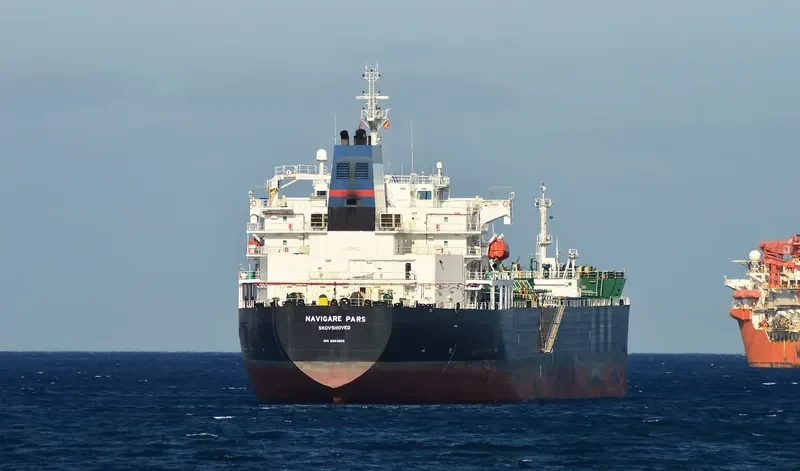 NAVIGARE PARS Tanker IMO 9583665 photo 8