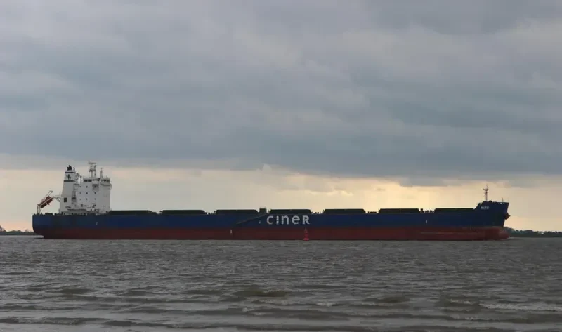 RIZE Bulk Carrier IMO 9584035 photo 6