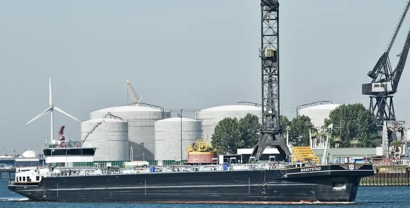 BANZYSTAD Tanker IMO 9584279 photo 9