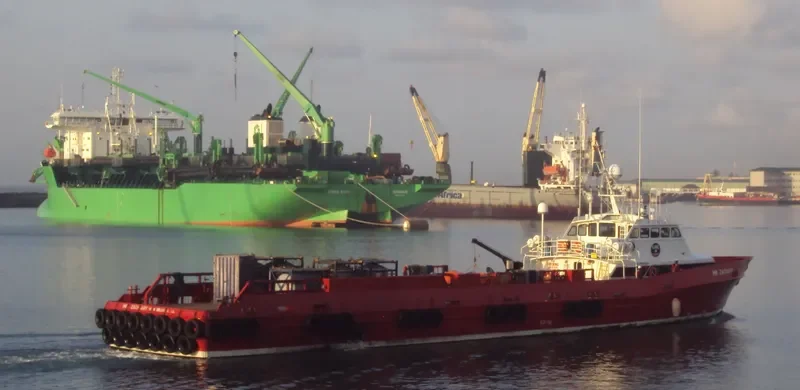 HARVEY CLIPPER Offshore Vessel IMO 9584853 photo 3
