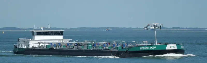 BERGSE DIEP Tanker IMO 9585637 photo 7