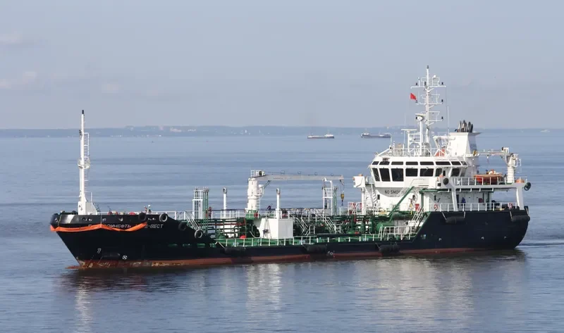 GAZPROMNEFT NORDWEST Tanker IMO 9590137 photo 5