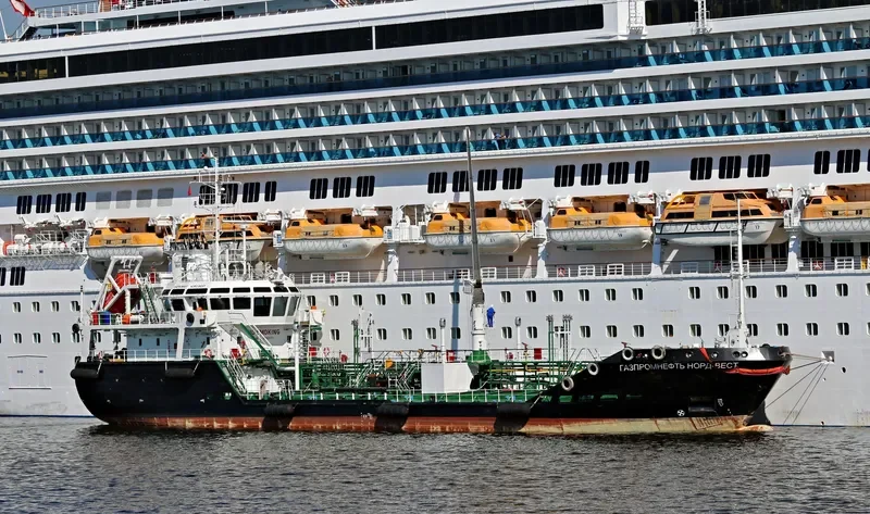 GAZPROMNEFT NORDWEST Tanker IMO 9590137 photo 7