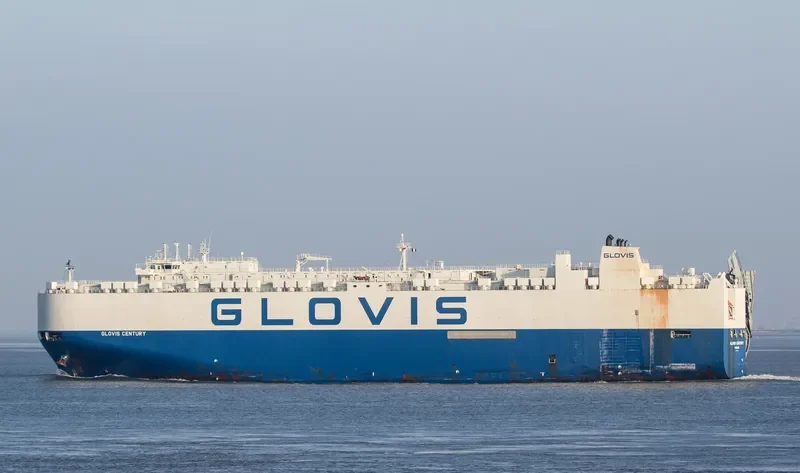 GLOVIS CENTURY Ro-Ro IMO 9590589 photo 8