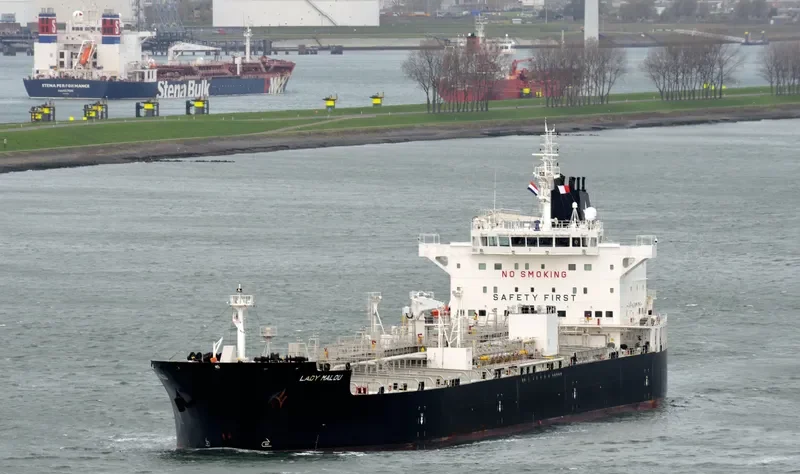 LADY MALOU Tanker IMO 9590723 photo 7