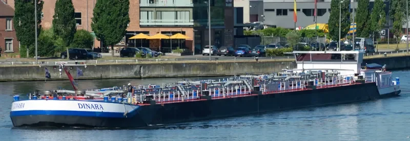 DINARA Tanker IMO 9592317 photo 5
