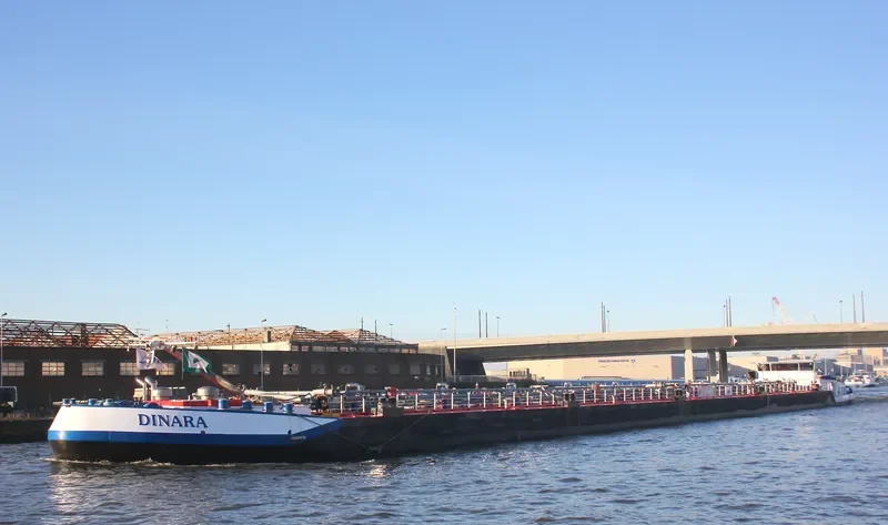 DINARA Tanker IMO 9592317 photo 7