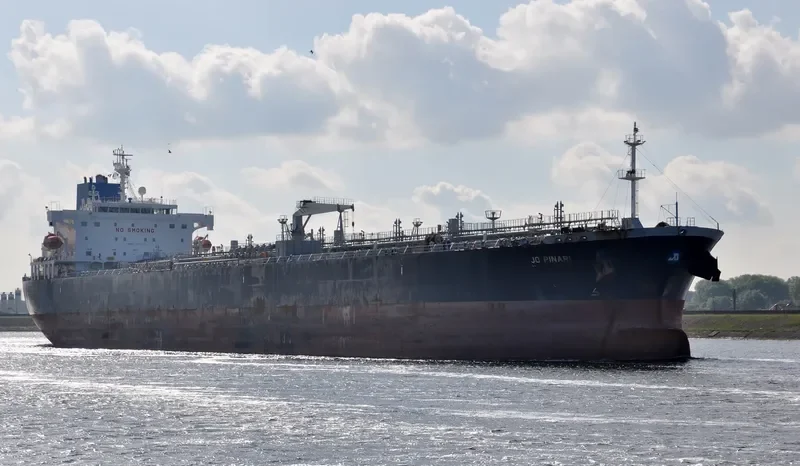 JO PINARI Tanker IMO 9592680 photo 2