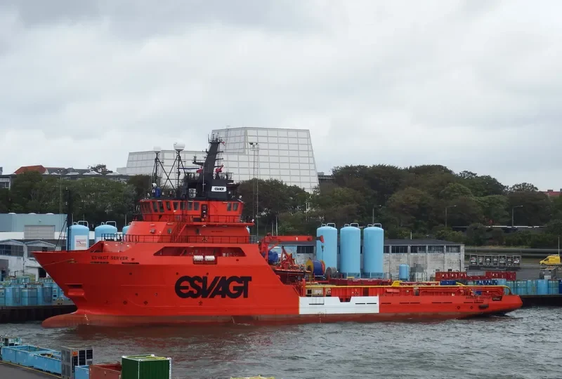 ESVAGT SERVER Offshore Vessel IMO 9592977 photo 9