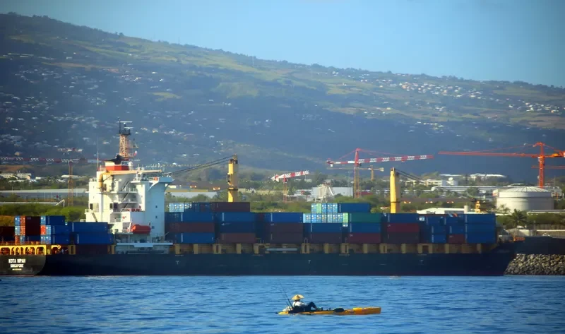 KOTA NIPAH Container Ship IMO 9593696 photo 4