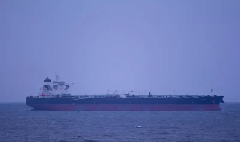 DALIAN Tanker IMO 9595228 photo 4