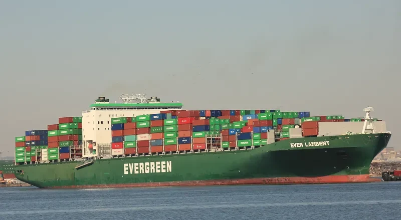 EVER LAMBENT Container Ship IMO 9595436 photo 7