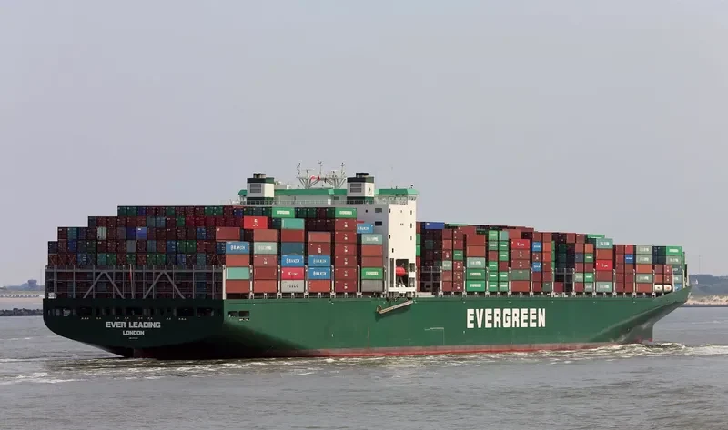EVER LEADING Container Ship IMO 9595462 photo 5
