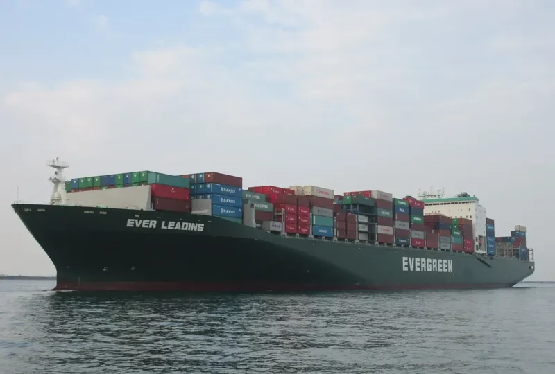 EVER LEADING Container Ship IMO 9595462 photo 9