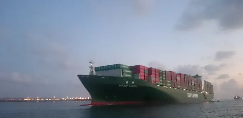 EVER LIBRA Container Ship IMO 9595486 photo 2