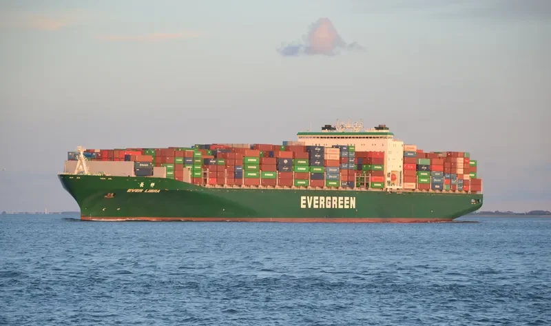 EVER LIBRA Container Ship IMO 9595486 photo 9