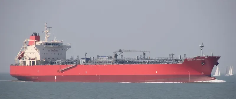 MERIDIAN EXPRESS Tanker IMO 9596272 photo 6