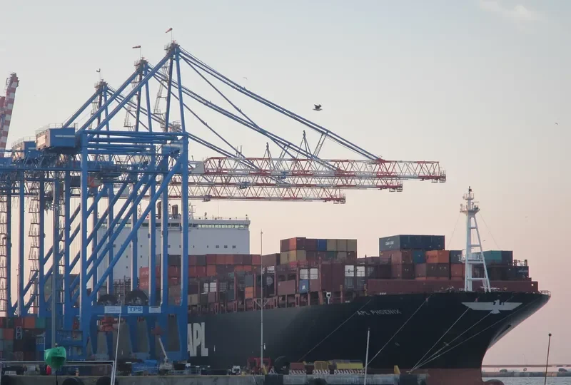 APL PHOENIX Container Ship IMO 9597501