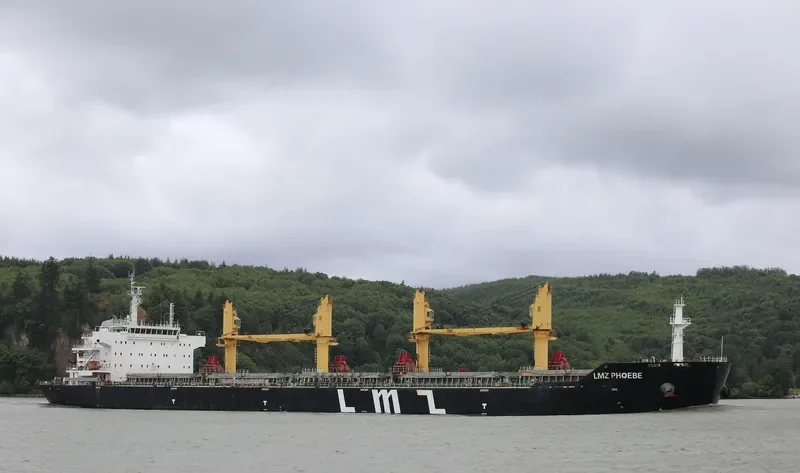 LMZ PHOEBE Bulk Carrier IMO 9599389 photo 2