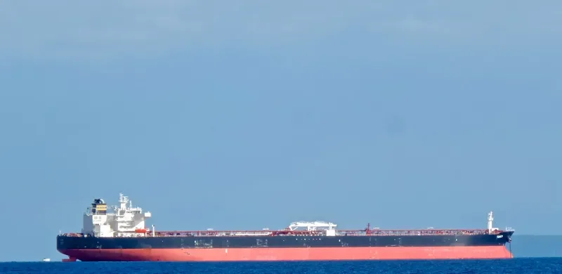 TAHITI Tanker IMO 9600877 photo 7