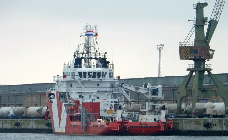 VOS SHINE Offshore Vessel IMO 9601510 photo 8