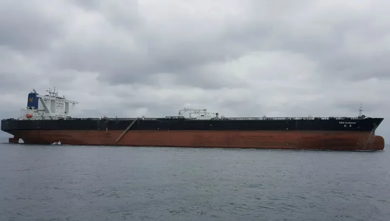 NEW HARMONY Tanker IMO 9603207 photo 2