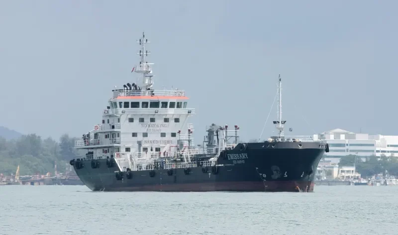 EMISSARY Tanker IMO 9603659 photo 2